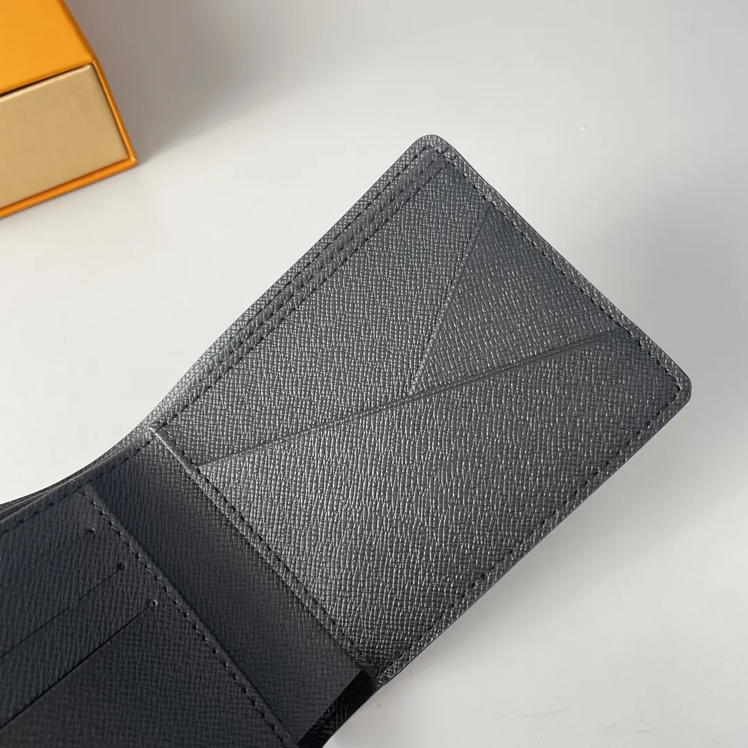 Louis Vuitton Portefeuille Multiple（M61695）