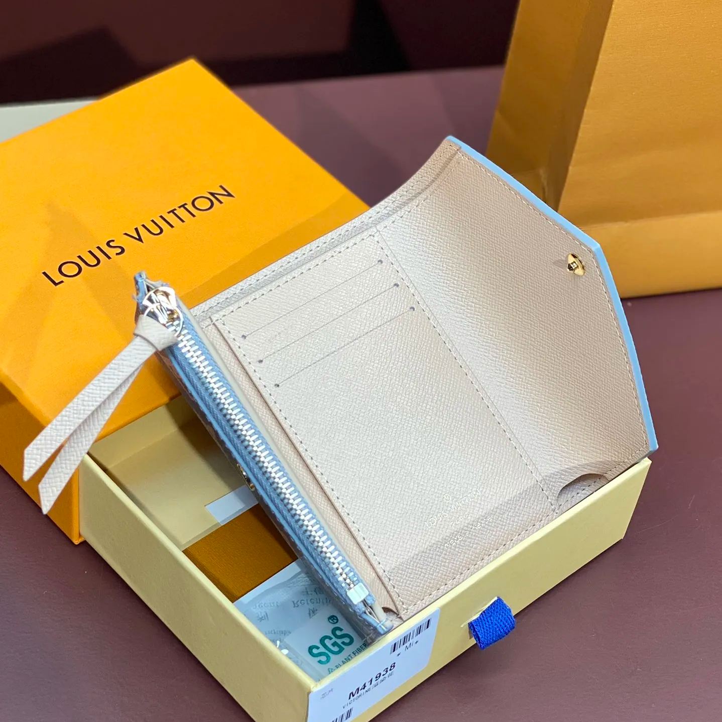 Louis Vuitton Victorine Monogram Wallet(M41938)