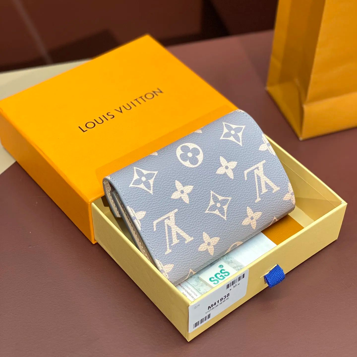 Louis Vuitton Victorine Monogram Wallet(M41938)