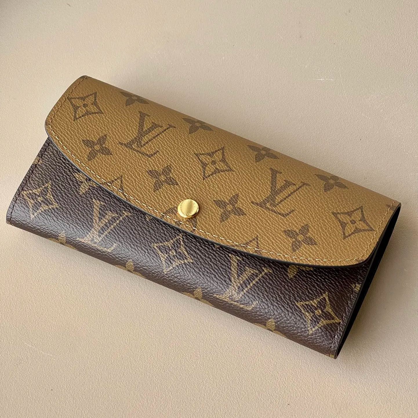 Louis Vuitton wallet （M82157）