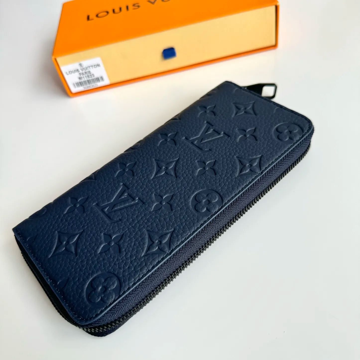 Louis Vuitton wallet （M11523）