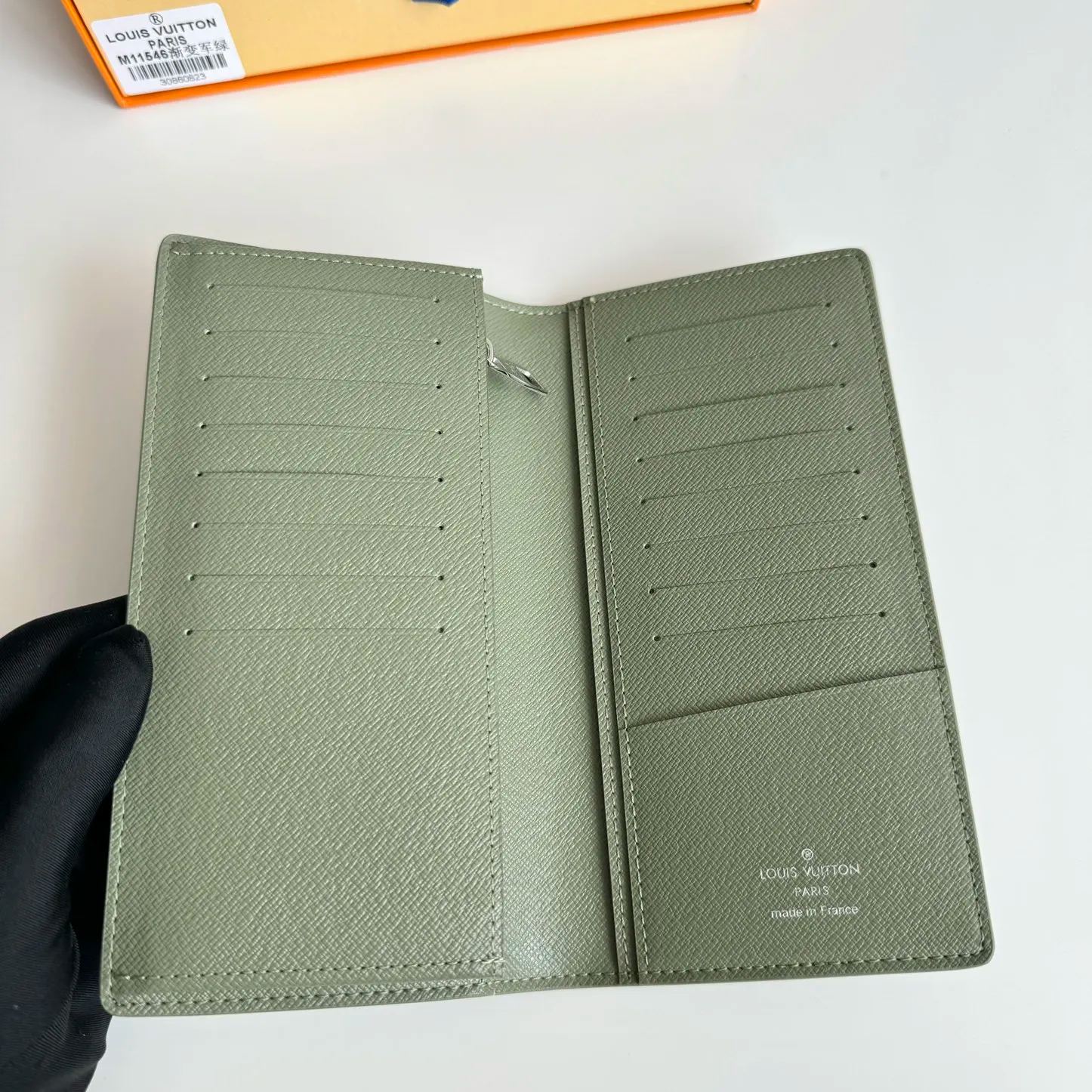 Louis Vuitton wallet （M11546）