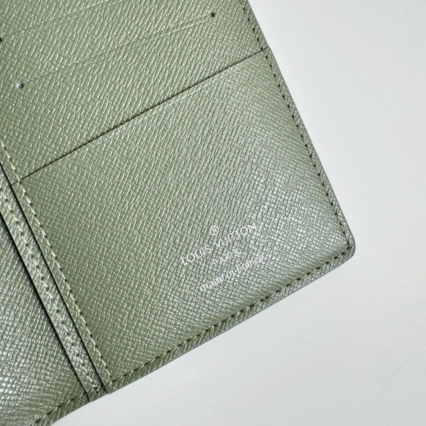 Louis Vuitton wallet （M11546）