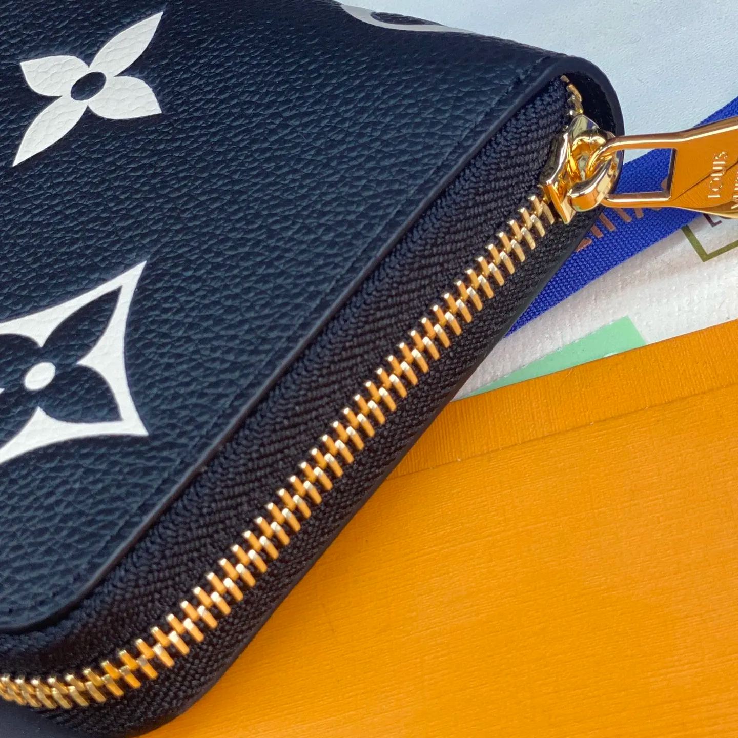 Louis Vuitton Zippy Wallet（M11547）