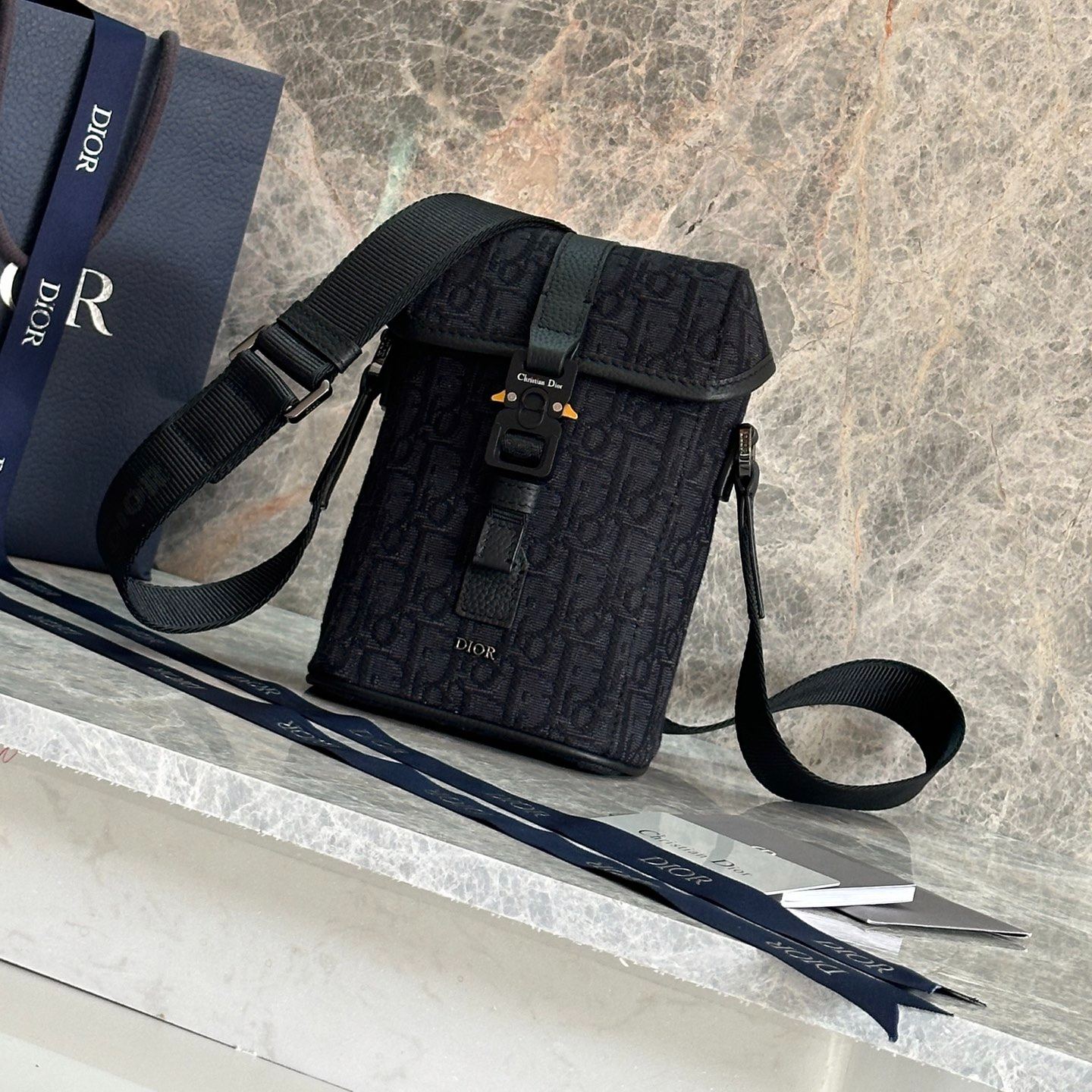 Dior Hit The Road Cotton Messenger Bag, Shoulder Bag（2HTCA544YKY-H27E）