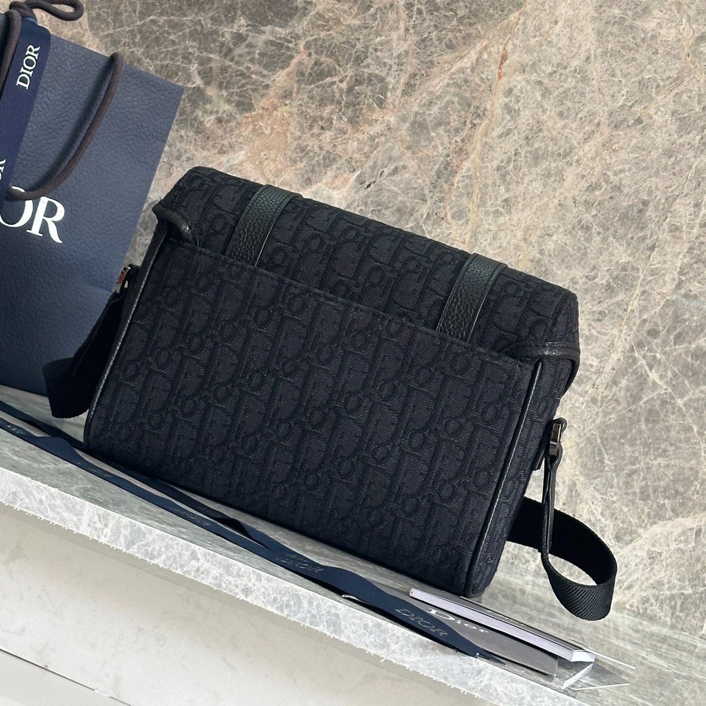 Dior Hit the Road Messenger Bag（1ESPO333YKY-H03E）