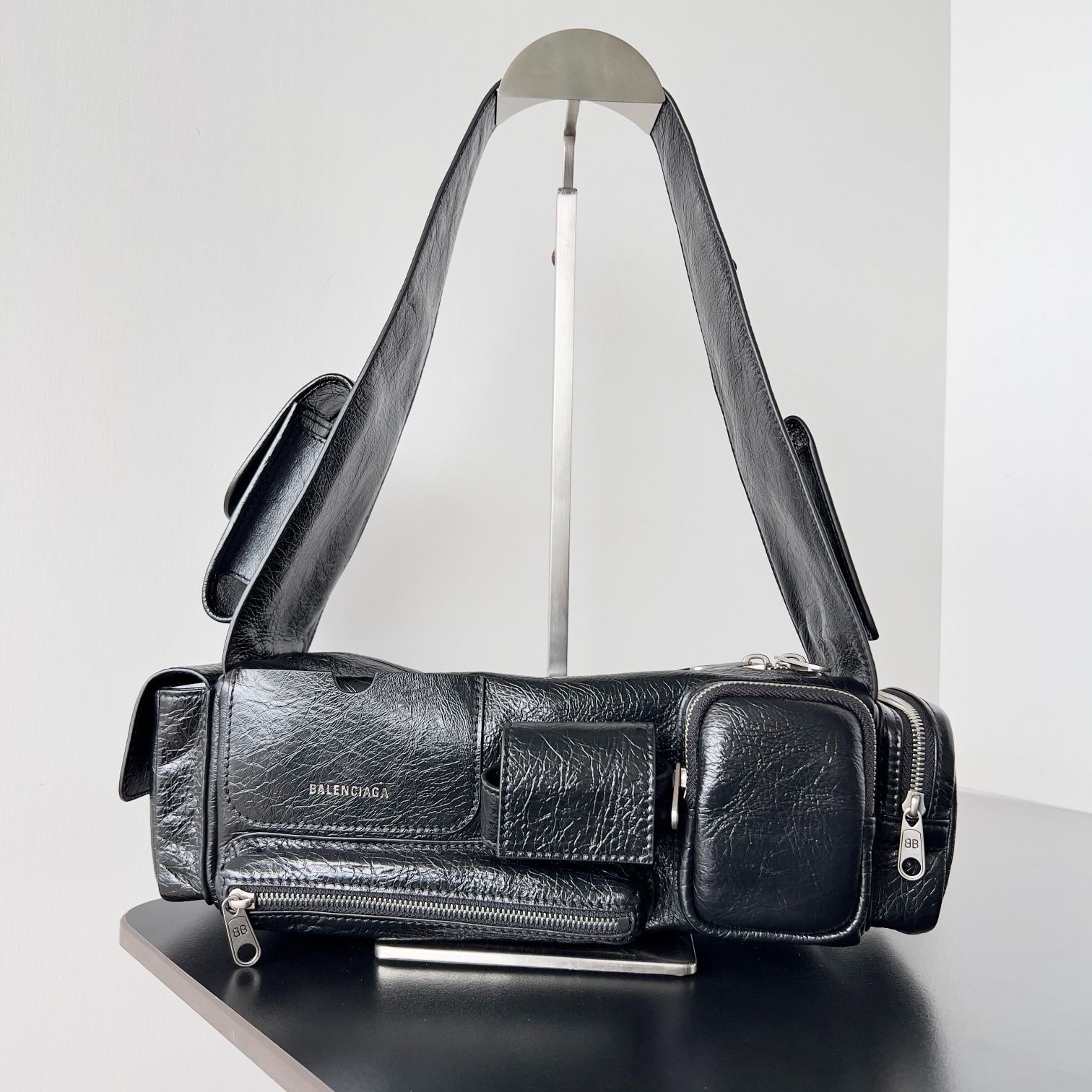 BalenciagaSuperbusy  Sling Bag 'Black'（702168210C81000）