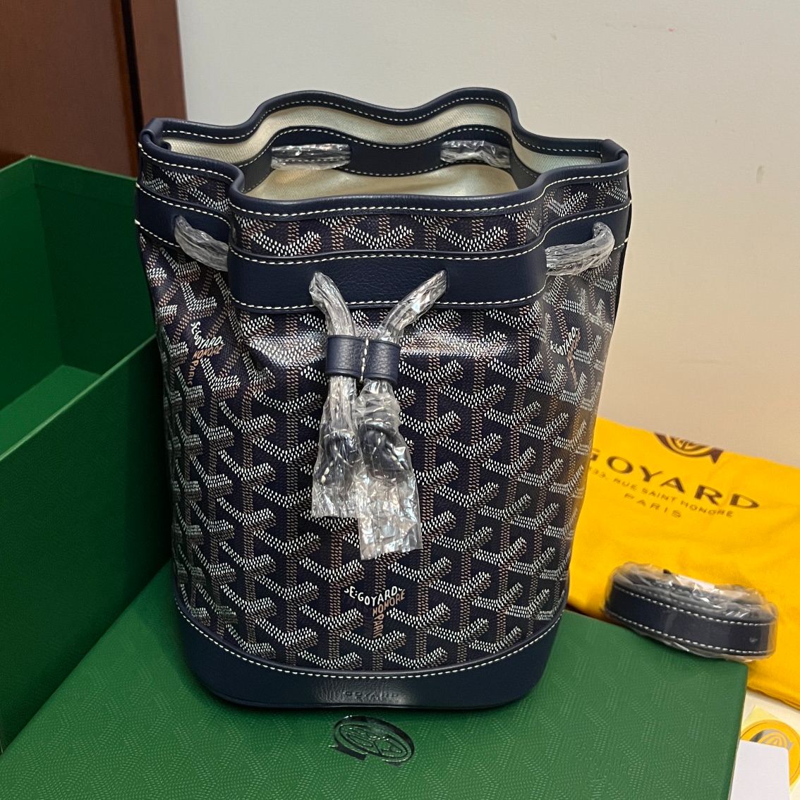 Goyard Petit Flot Canvas PM Drawstring Bucket（PEFLOTPMLTY）