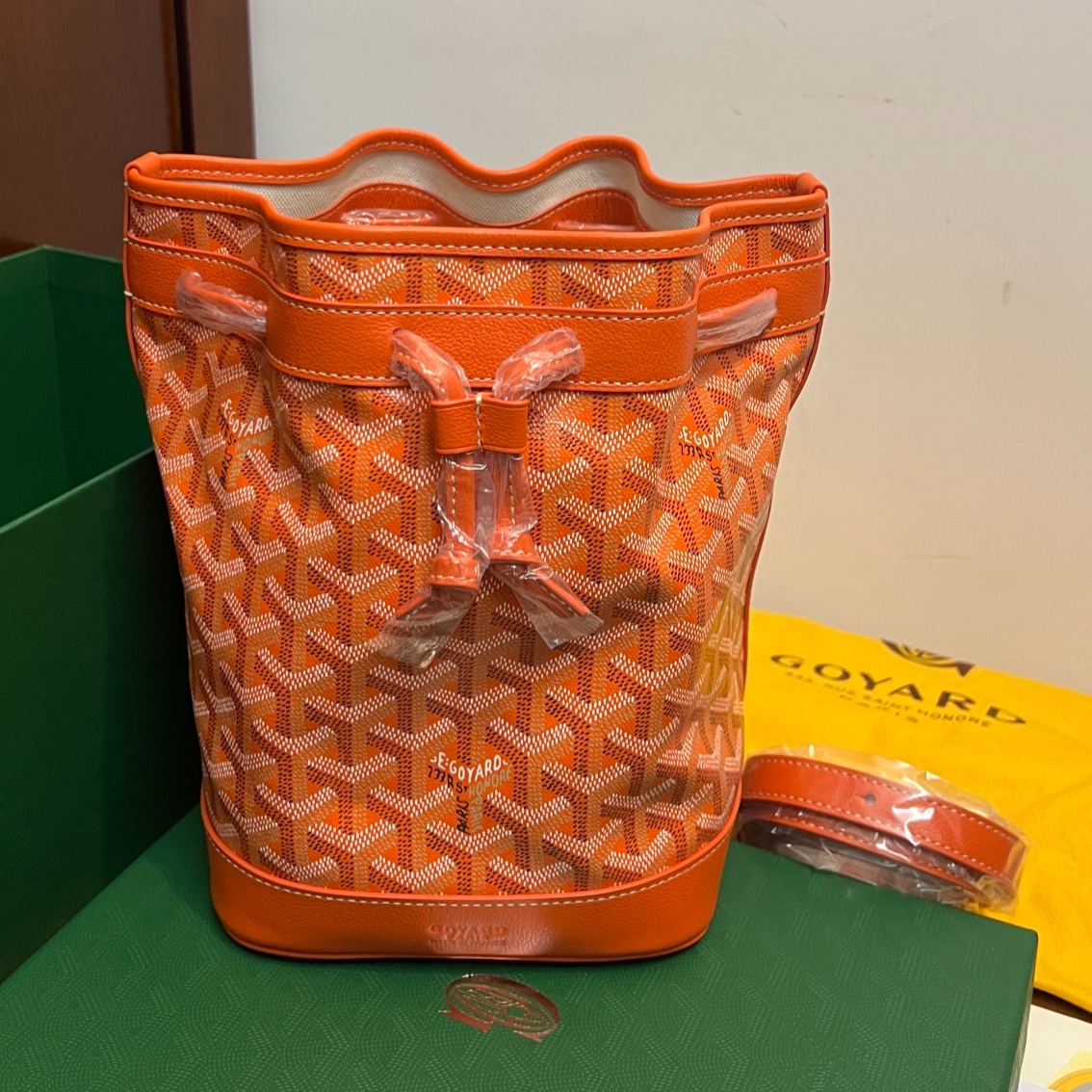 Goyard Petit Flot Canvas PM Drawstring Bucket（PEFLOTPMLTY）