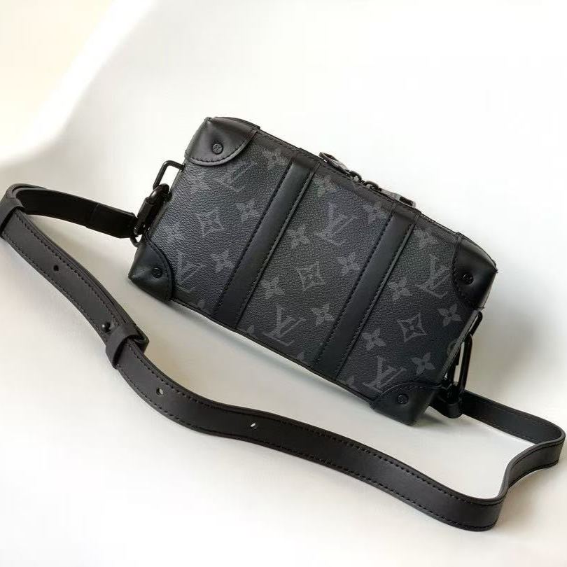 LOUIS VUITTON Soft Trunk M69838 Monogram Eclipse Canvas Black Shoulder Bag（M69838）