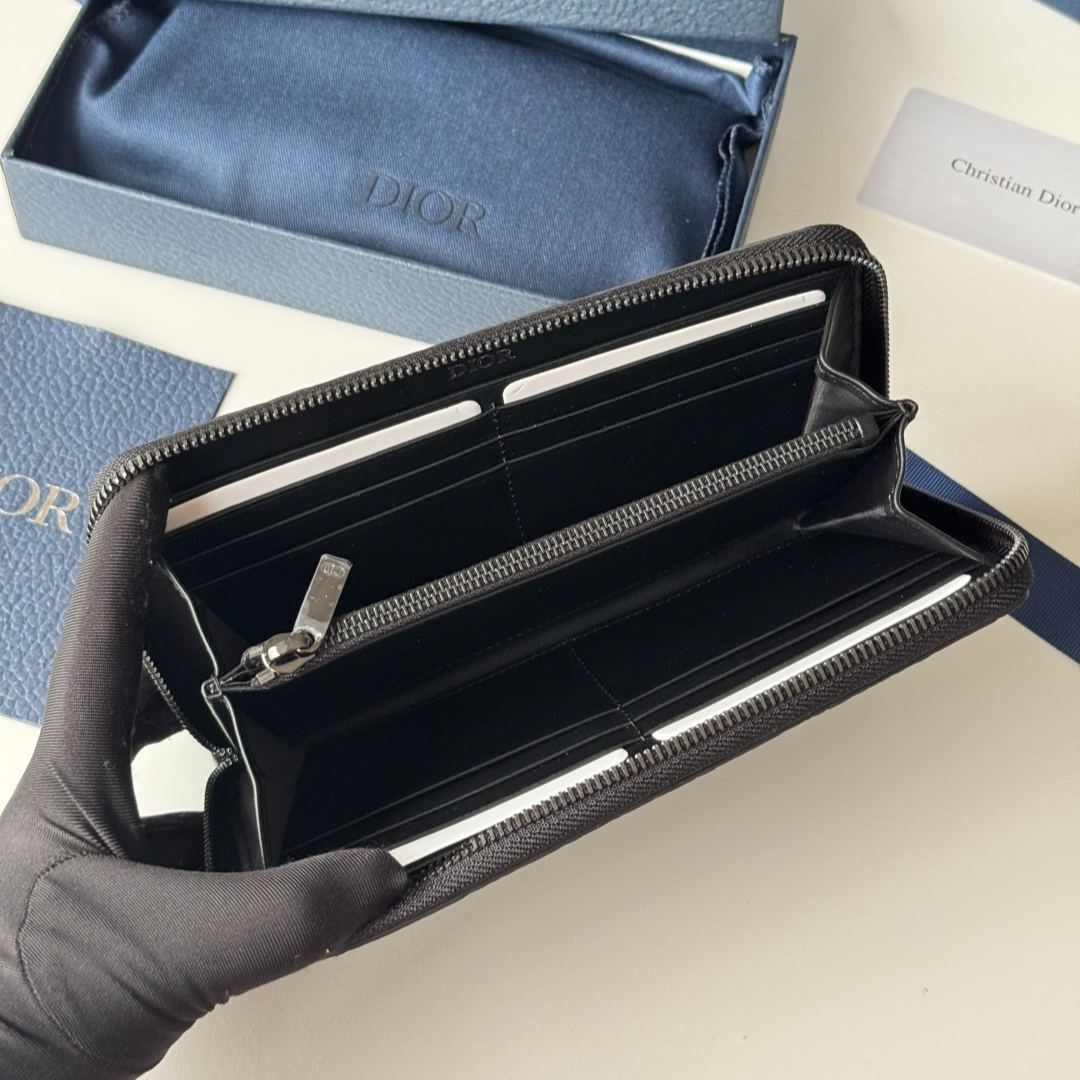 Dior Gravity Genuine Leather Long Zipper Wallet - 19.8*11cm（2ESBC252FLG-H00N）