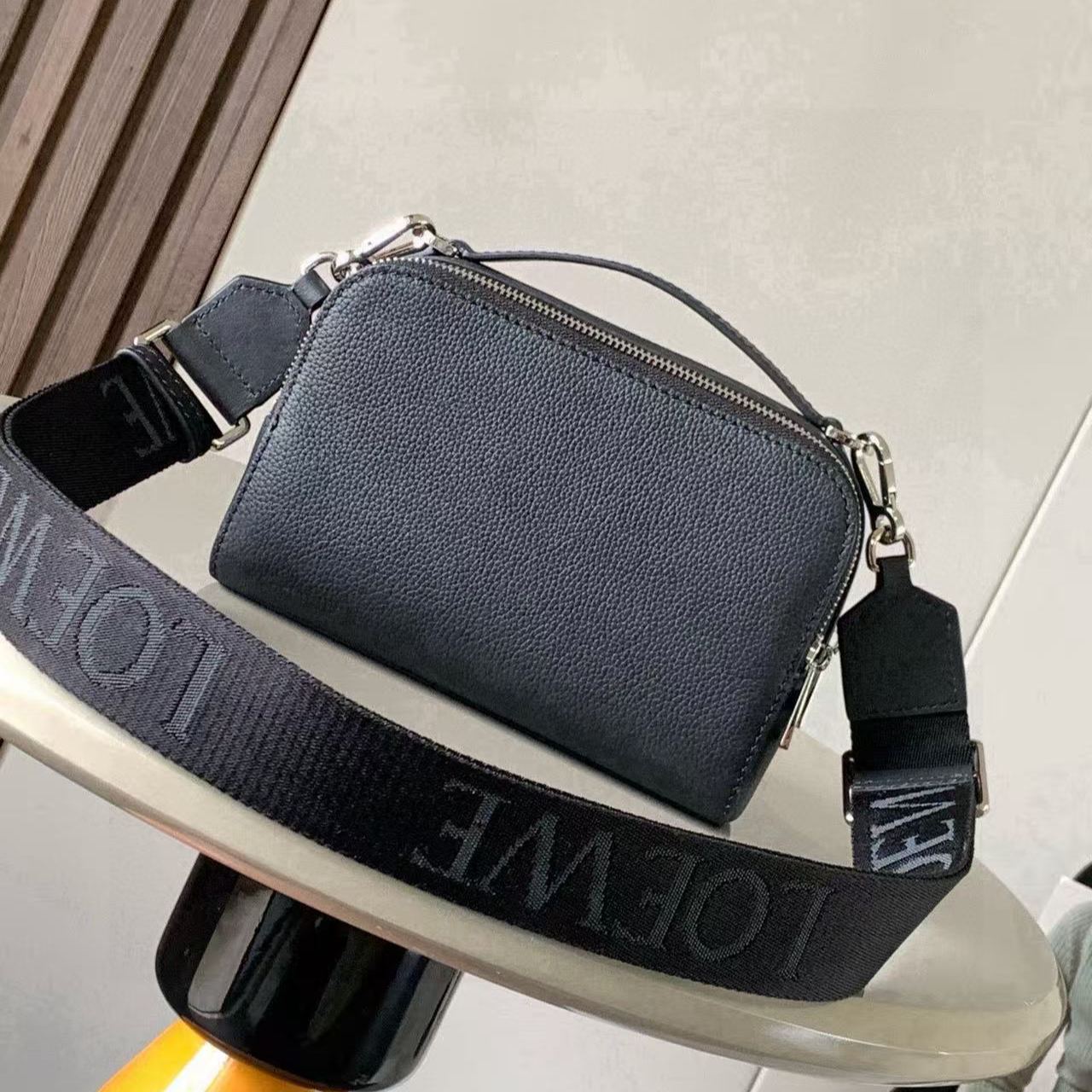 LOEWE Mini Crossbody Camera Bag "Black"（C660R41X01-1100）