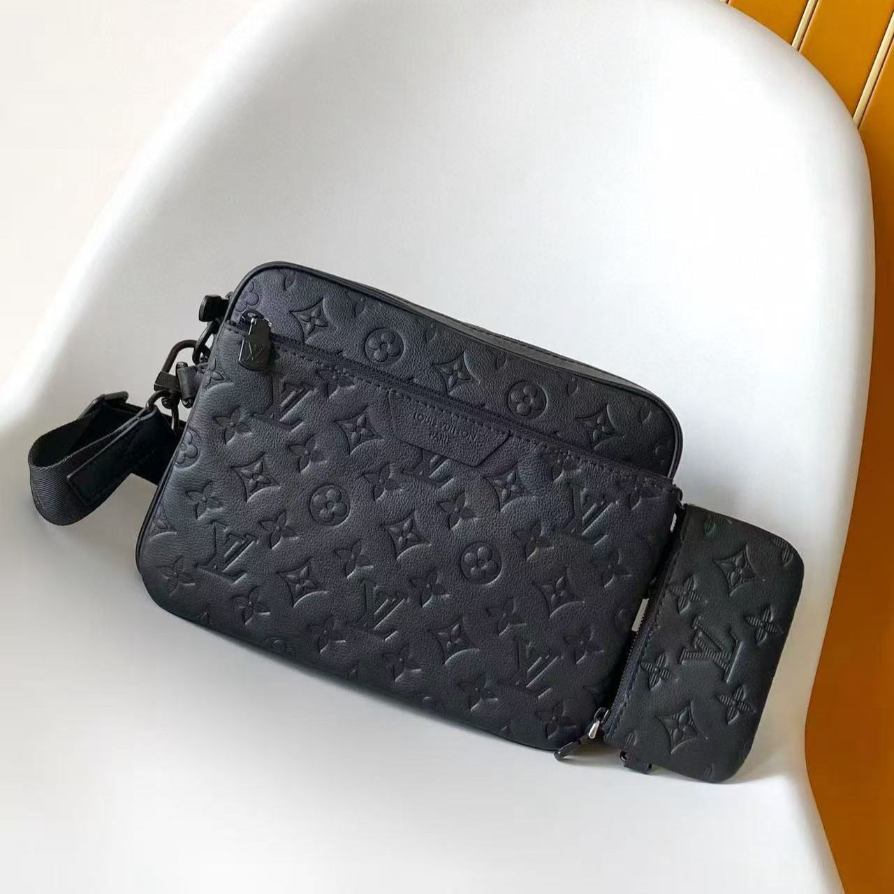 Louis Vuitton Trio Messenger Bag, Monogram Shadow Leather（M26713）