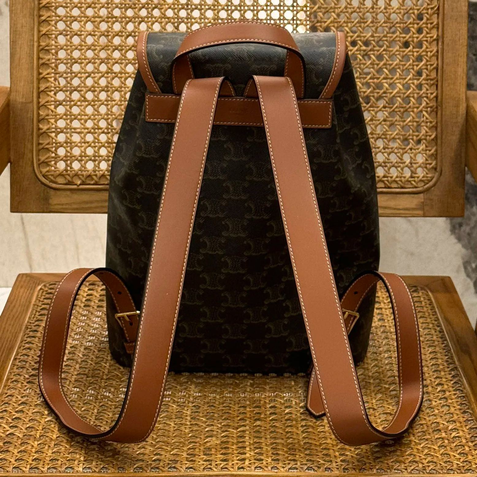 CELINE FOLCO logo print and cowhide leather mini backpack（197662CAS.04LU）