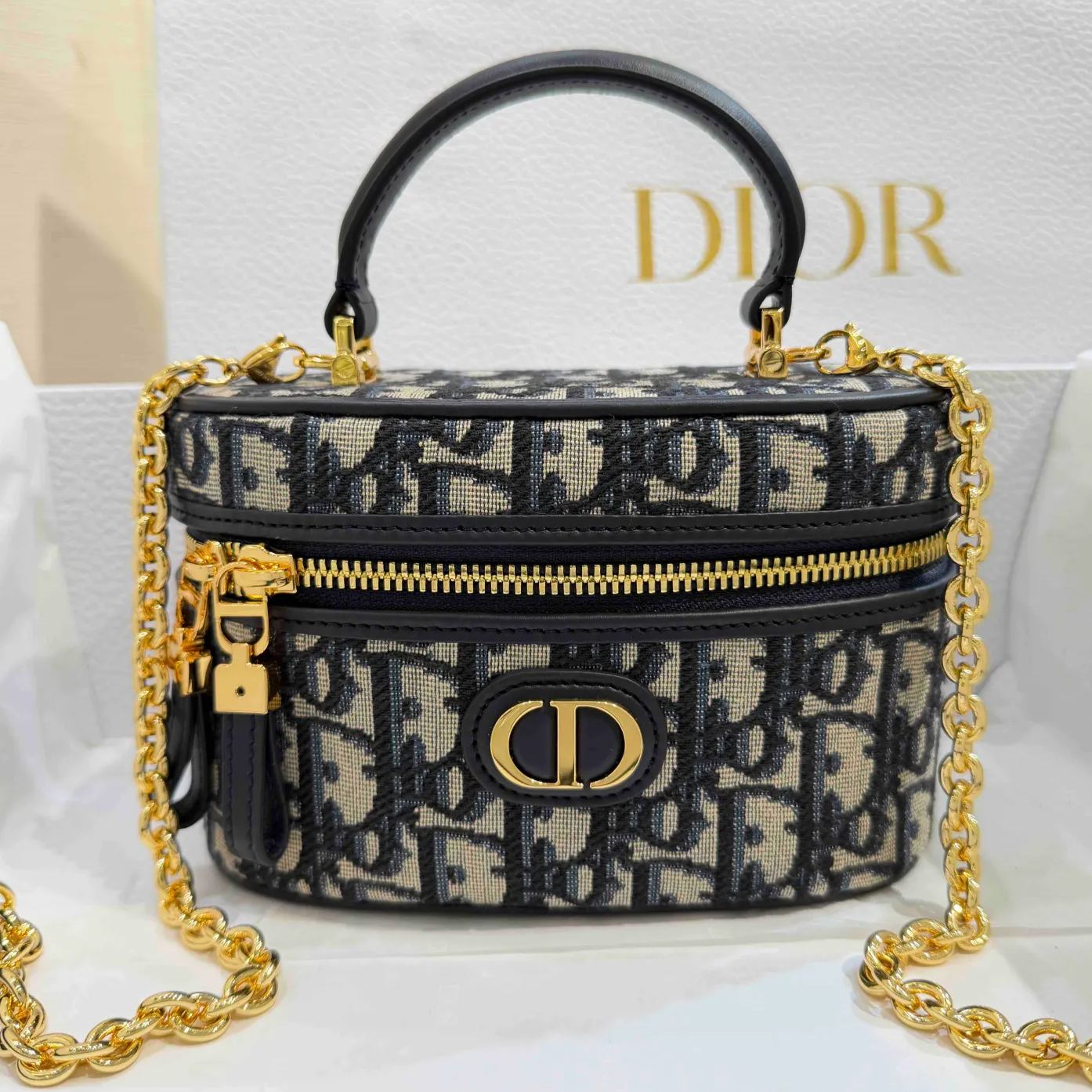 DIOR 30 Montaigne Mini Vanity Handbag（S2332UTZQ_M928）