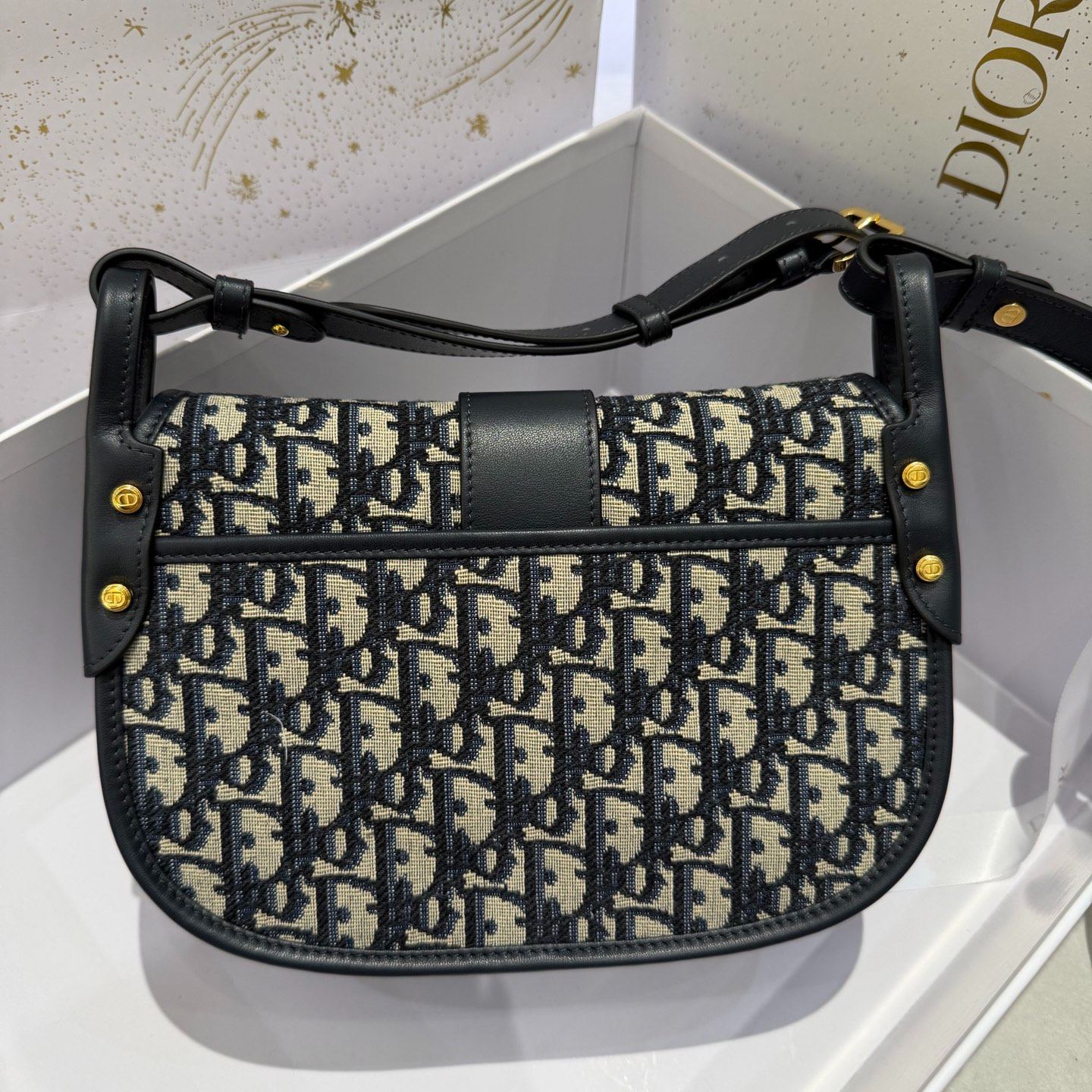 Dior 30 Montaigne Satchel Bag Medium（M9363UTZQ_M928）