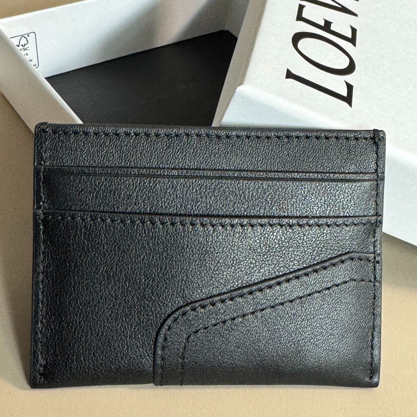 LOEWE Panta Plain Card Holder（C643322X59）