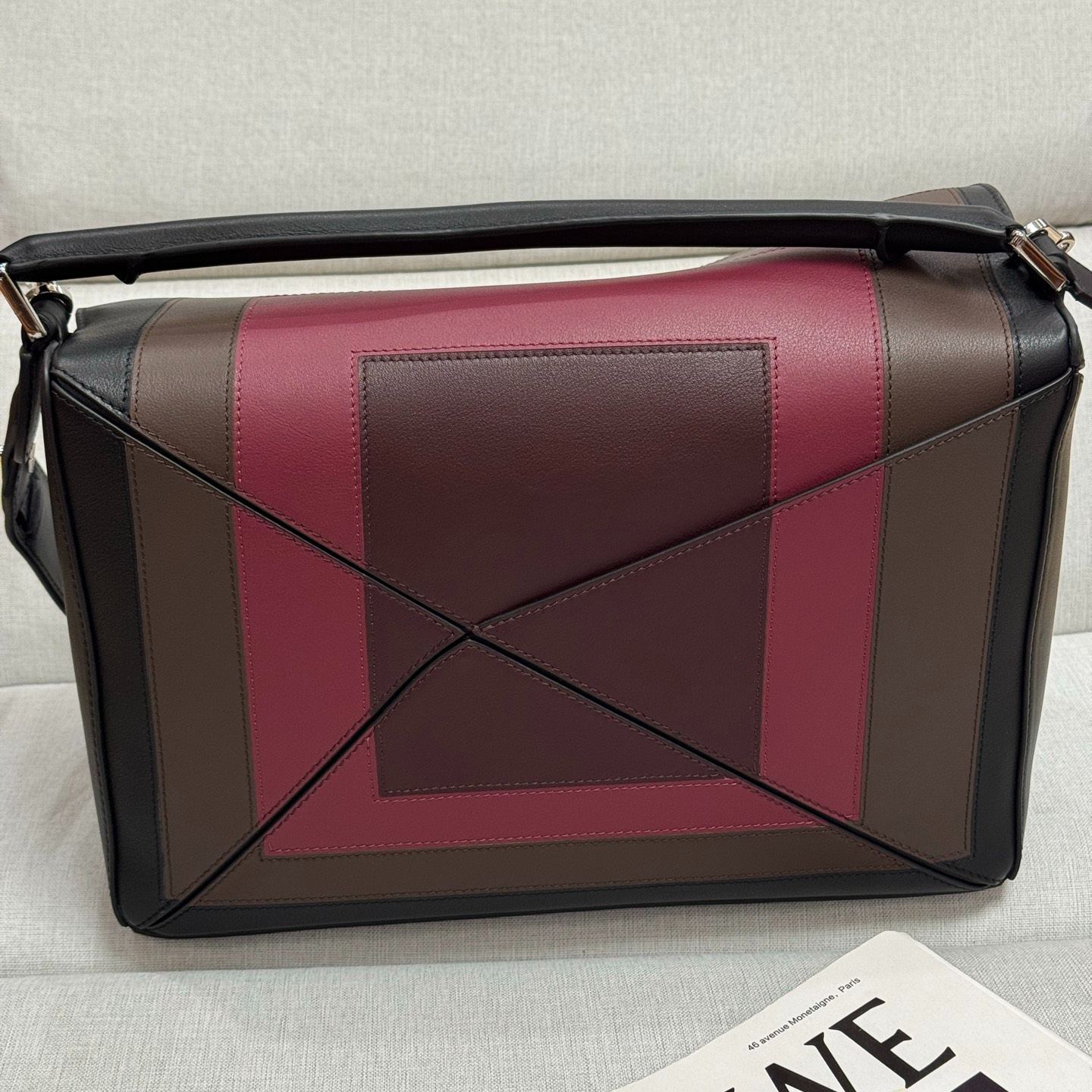 LOEWE Large Puzzle bag in nappa calfskin（B510PLAX01）