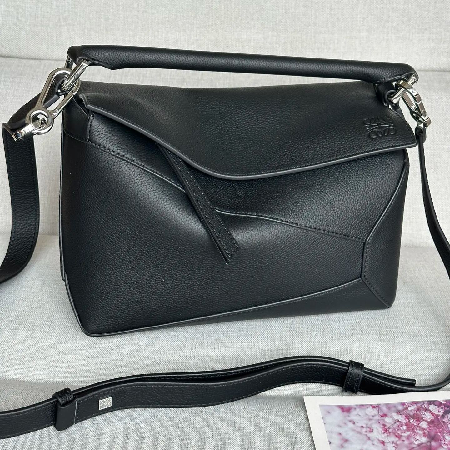 LOEWE Small Puzzle Edge bag in classic calfskin（A510P60XAC）
