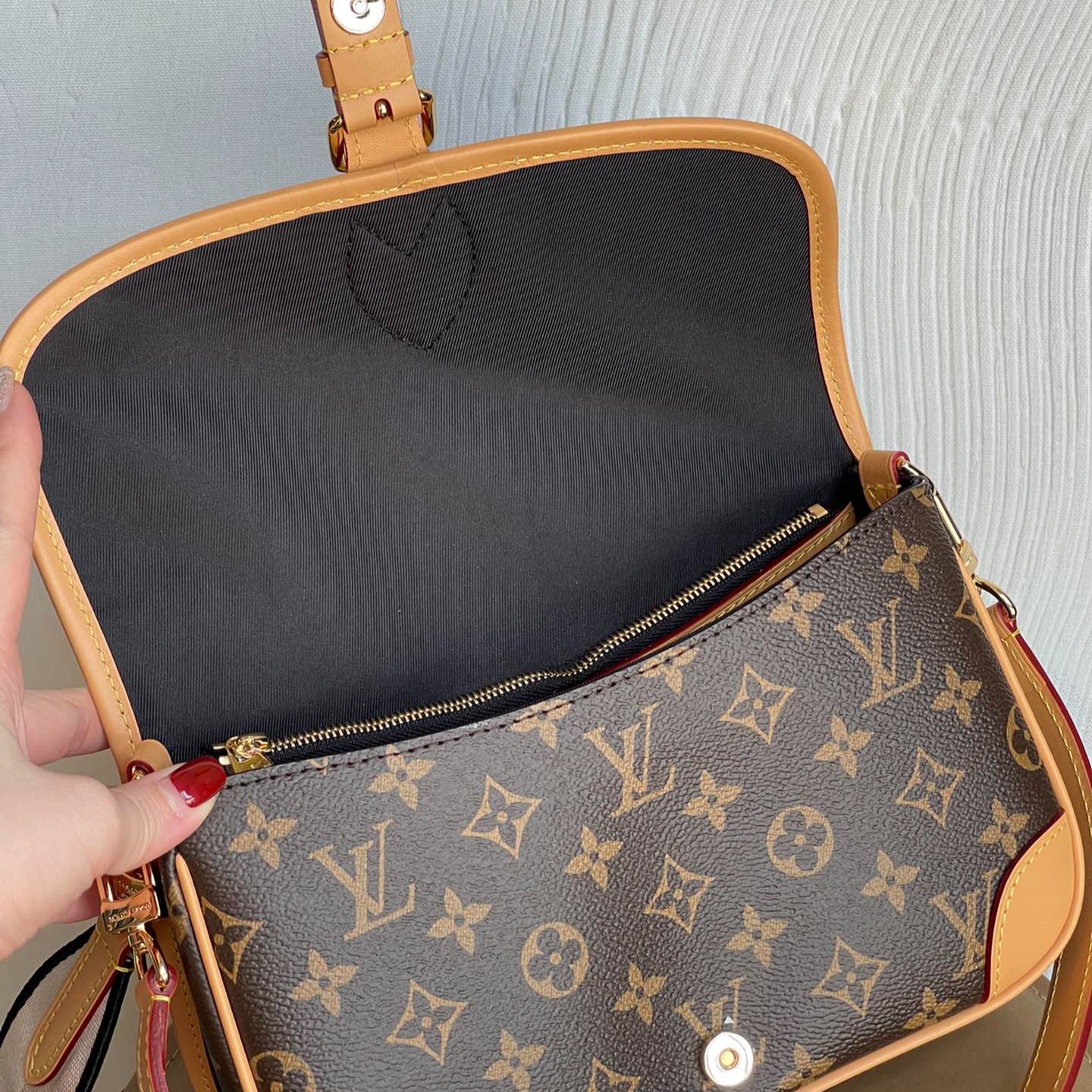 Louis Vuitton Diane（M45985）