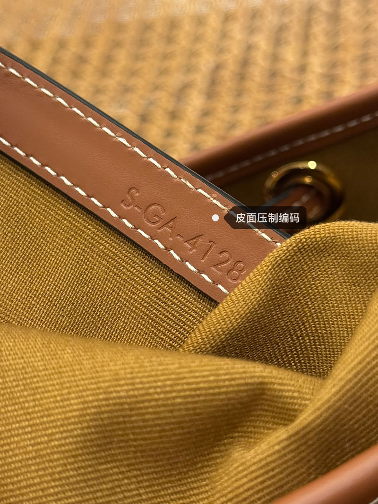 CELINE FOLCO logo print and cowhide leather mini backpack（197662CAS.04LU）