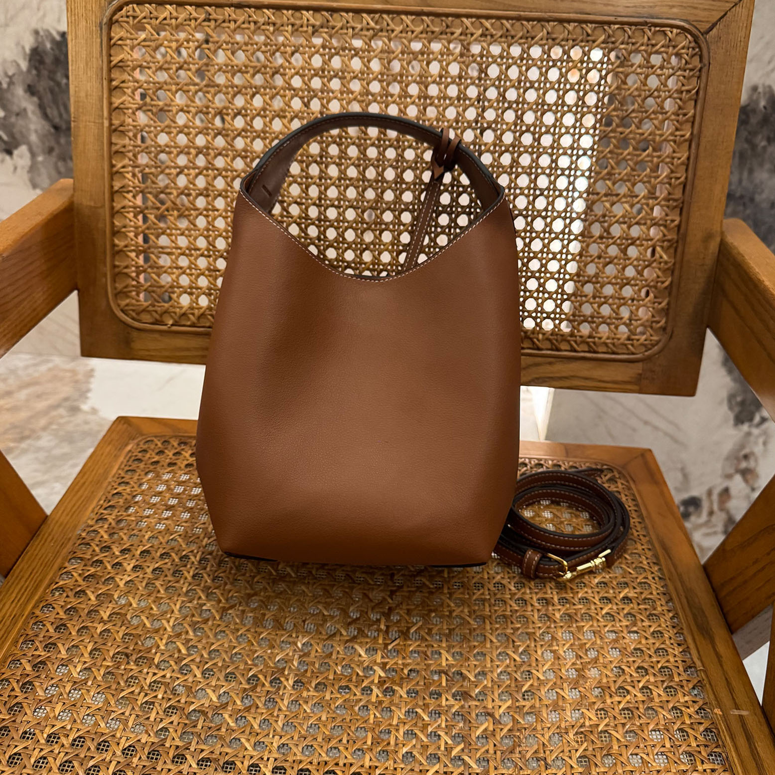 CELINE HOBO Small Handbag（L10133Q71.38NO）