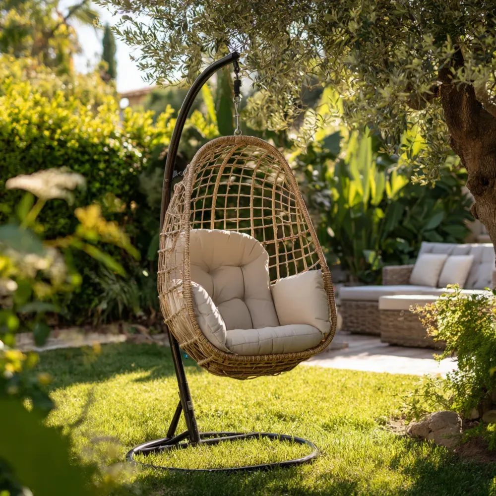 屋外ハンギングチェア 人工ラタン クッション付き - ナチュラル/ベージュ - モダンデザイン 80x70x150 cm