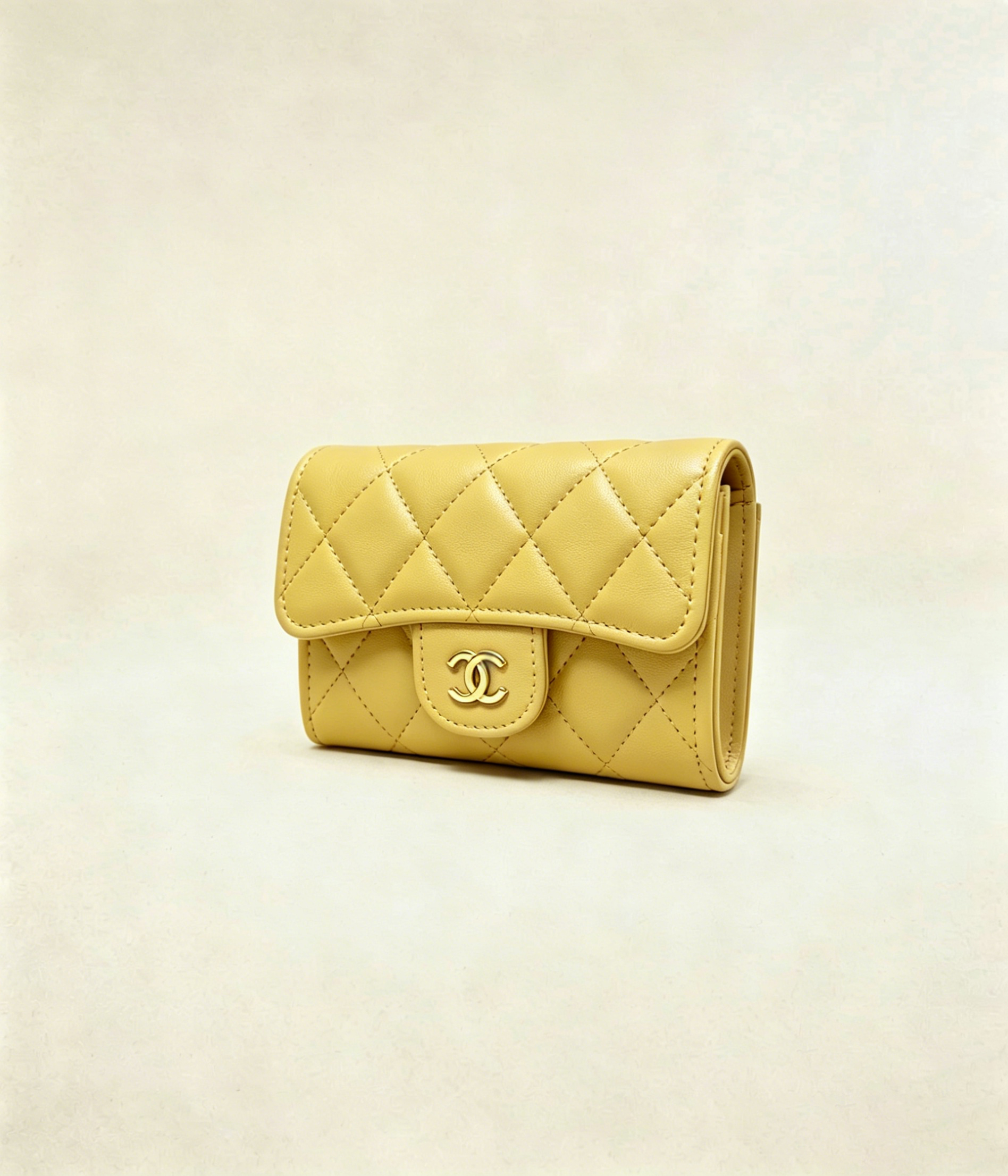 クラシック フラップ カード ケース / クリームイエロー