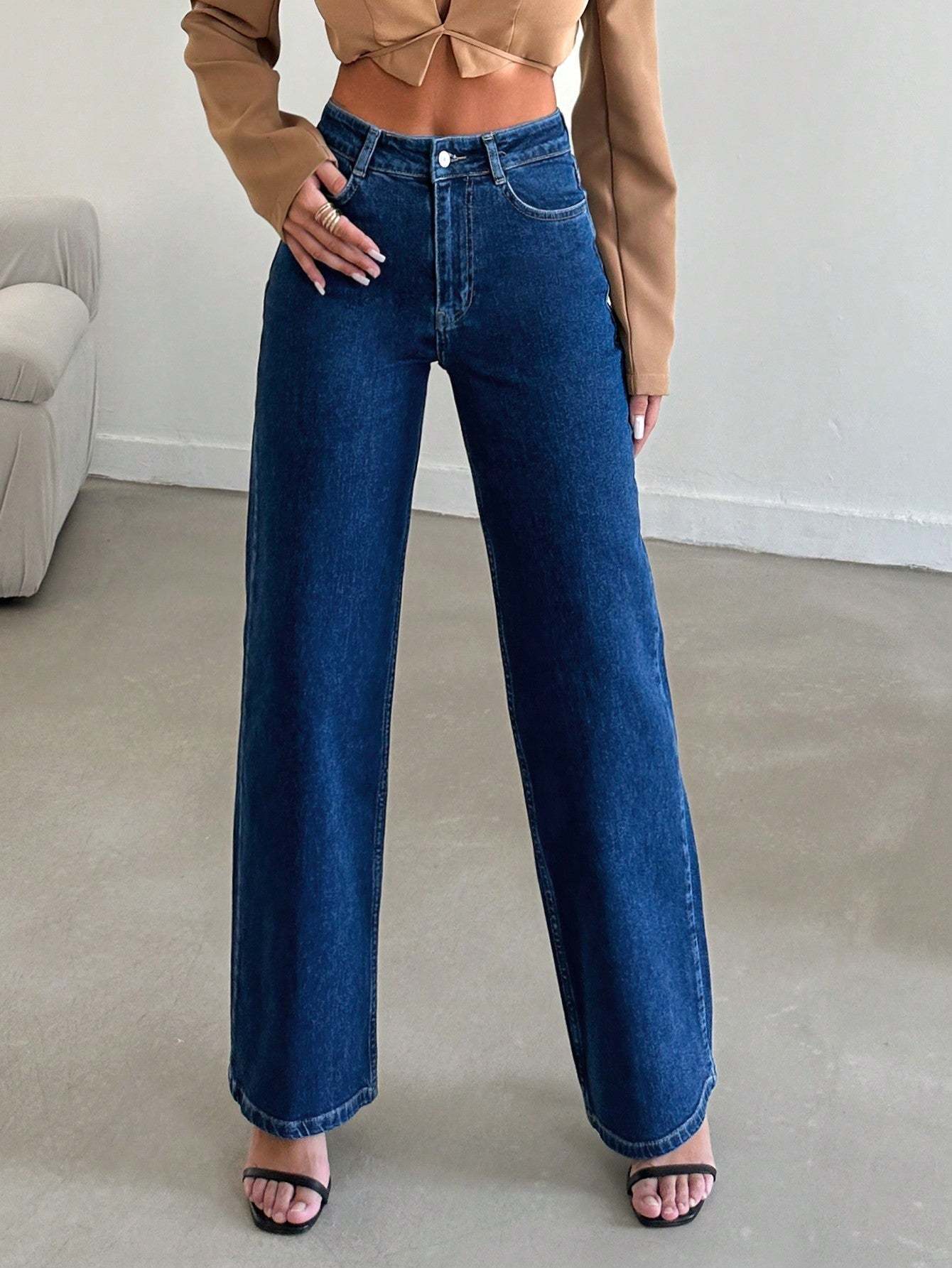 Essential Sculpted Straight Fit Jeans