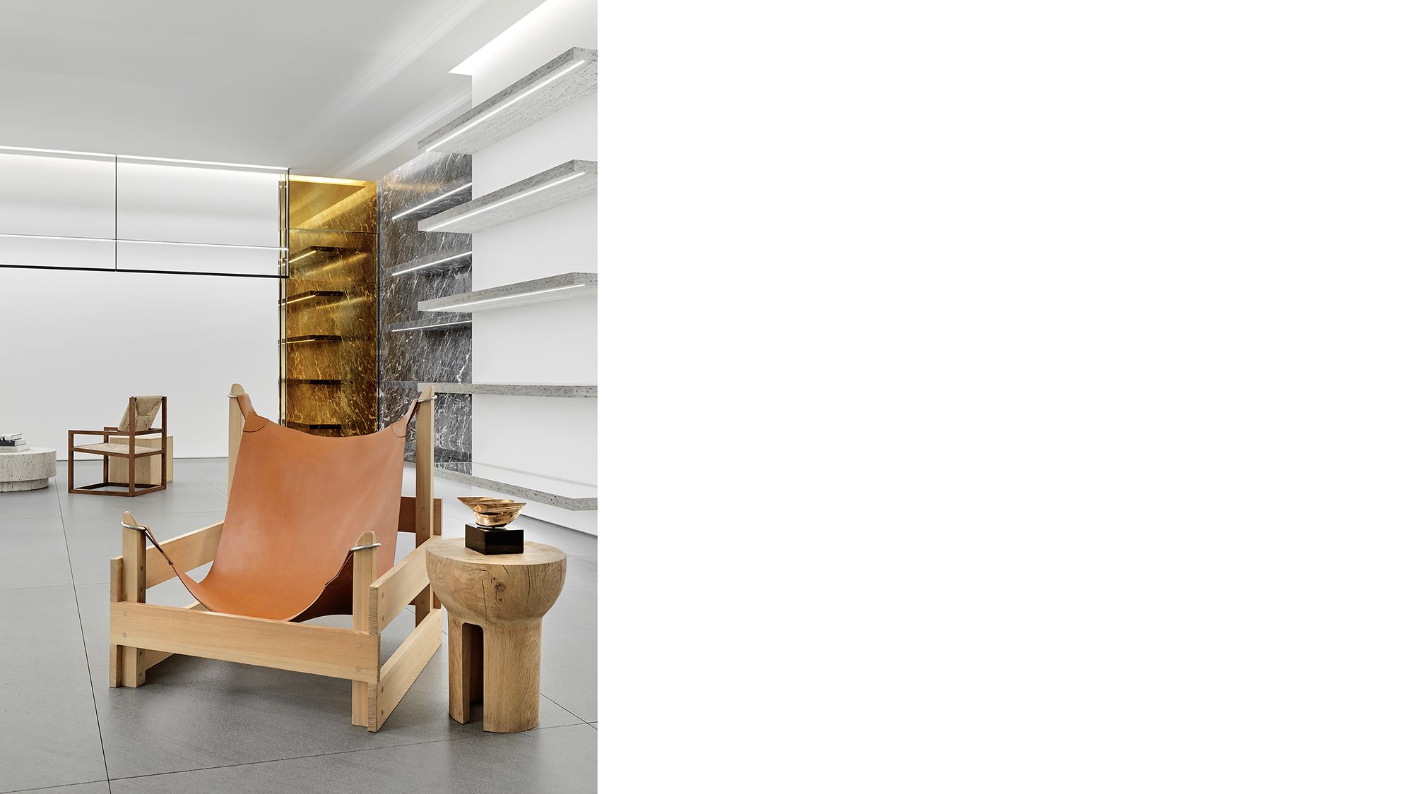 CELINE SHANGHAI PLAZA 66 WOMEN 02