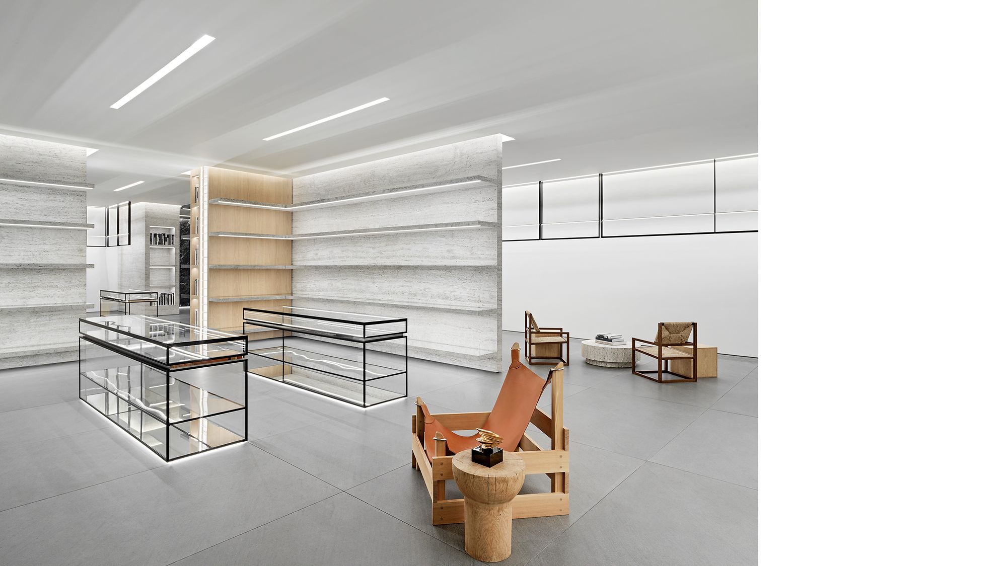 CELINE SHANGHAI PLAZA 66 WOMEN 03