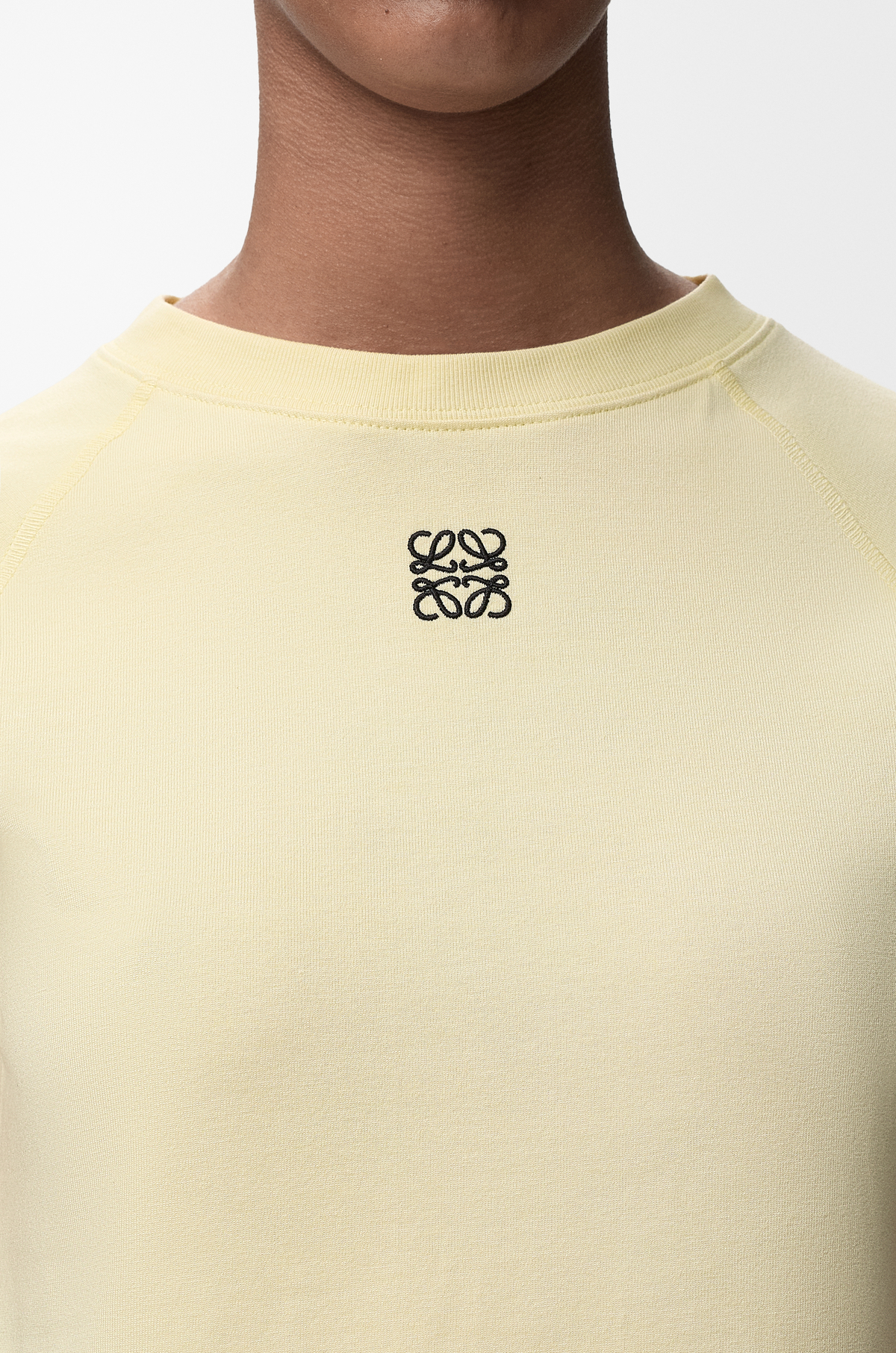 スモールフィット Tシャツ（コットンブレンド）