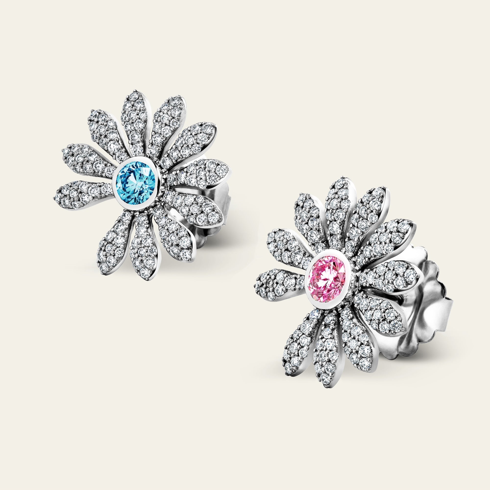 Daisy Gemstone Pendant Necklace – 925 Sterling Silver Floral Necklace