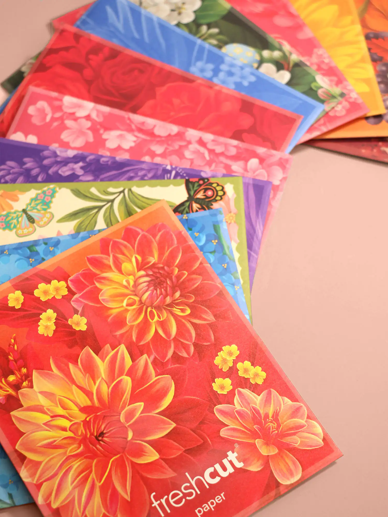3D floral paper gift box