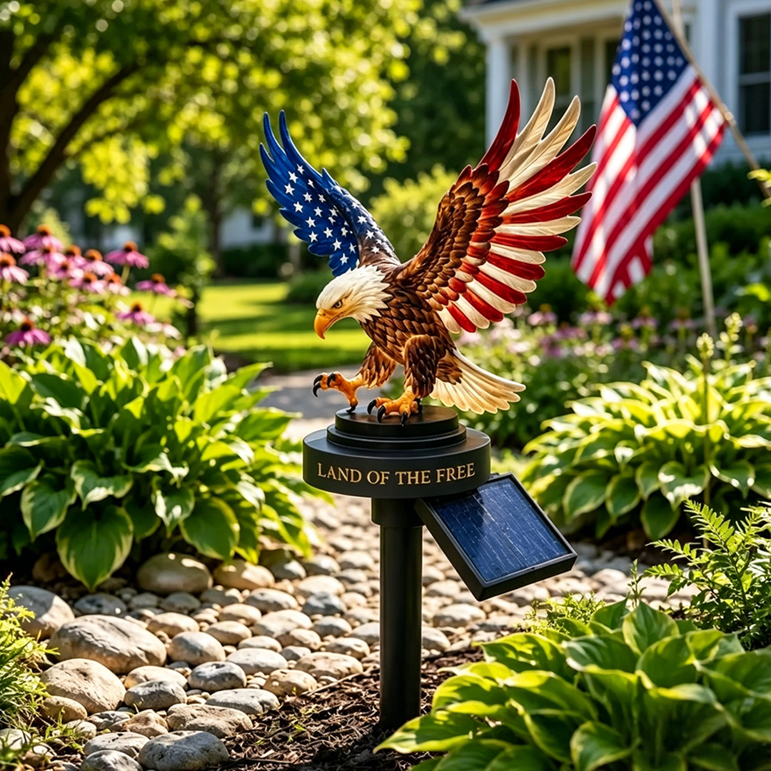 Solar Eagle Garden Light – A Glowing Tribute to American Freedom