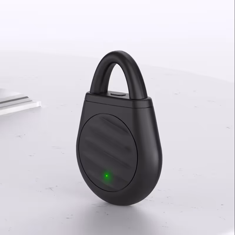 🐦No more trouble from birds, beasts and locusts！Portable Ultrasonic Bird Repellent Keychain