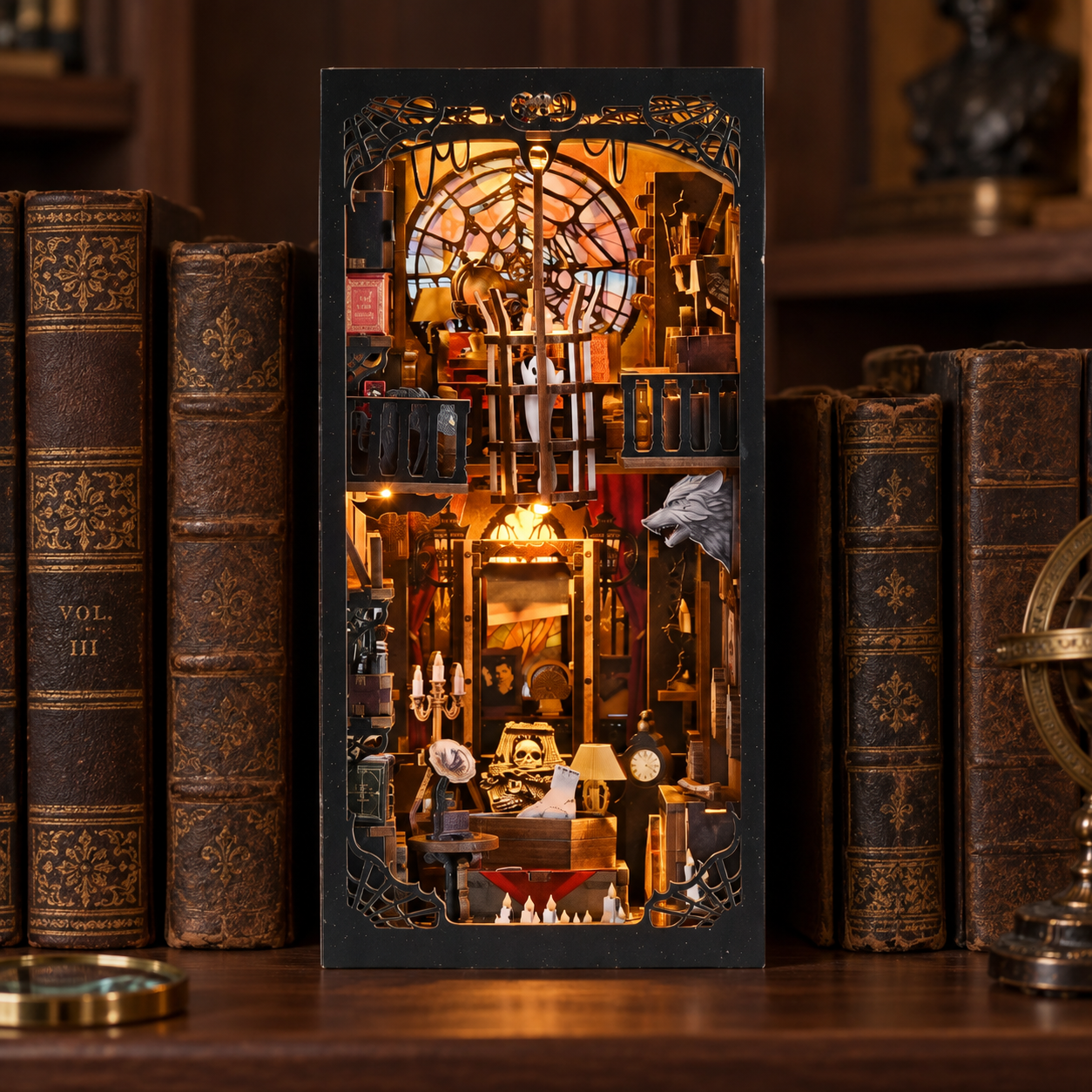 The Dark Family book nook: A Haunted Mansion Between Your Books 🕯️