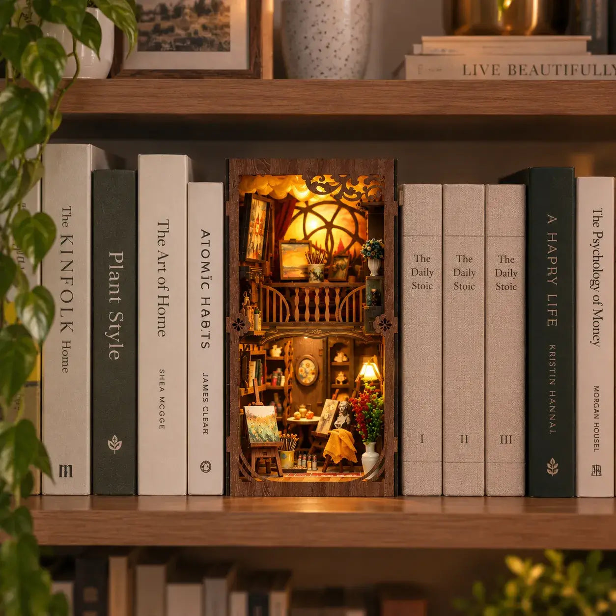 🎨 The Frame Artist’s Studio DIY Book Nook