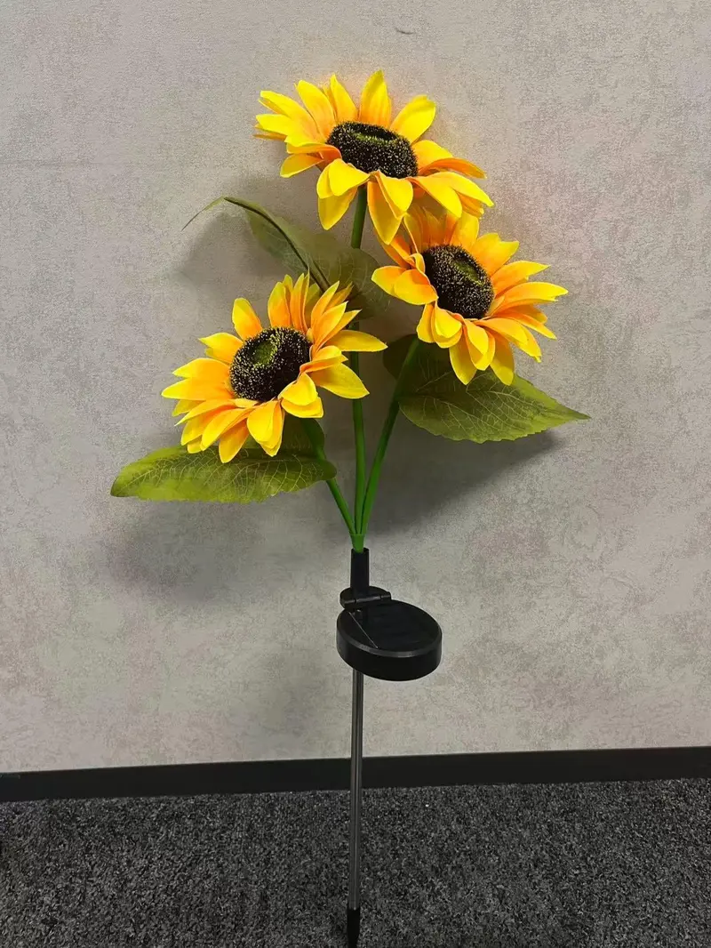 Solar Powered LED Sunflower Garden Lights