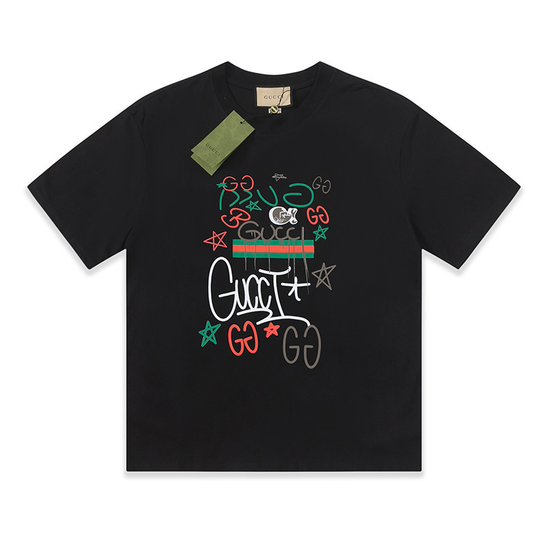 GUCCI ファッショナブルでカジュアルなクルーネックTシャツ