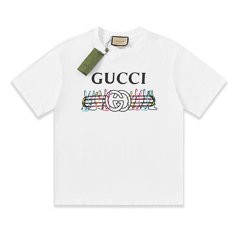 GUCCI カラフルなプリントのカジュアルTシャツ