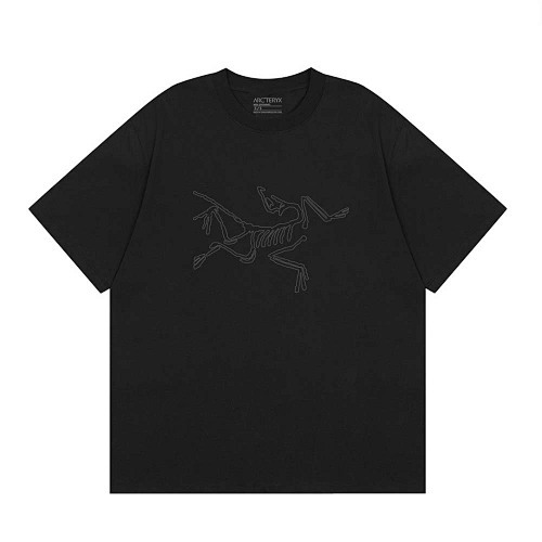 ARC'TERYX シンプルプリント クルーネック コットンTシャツ