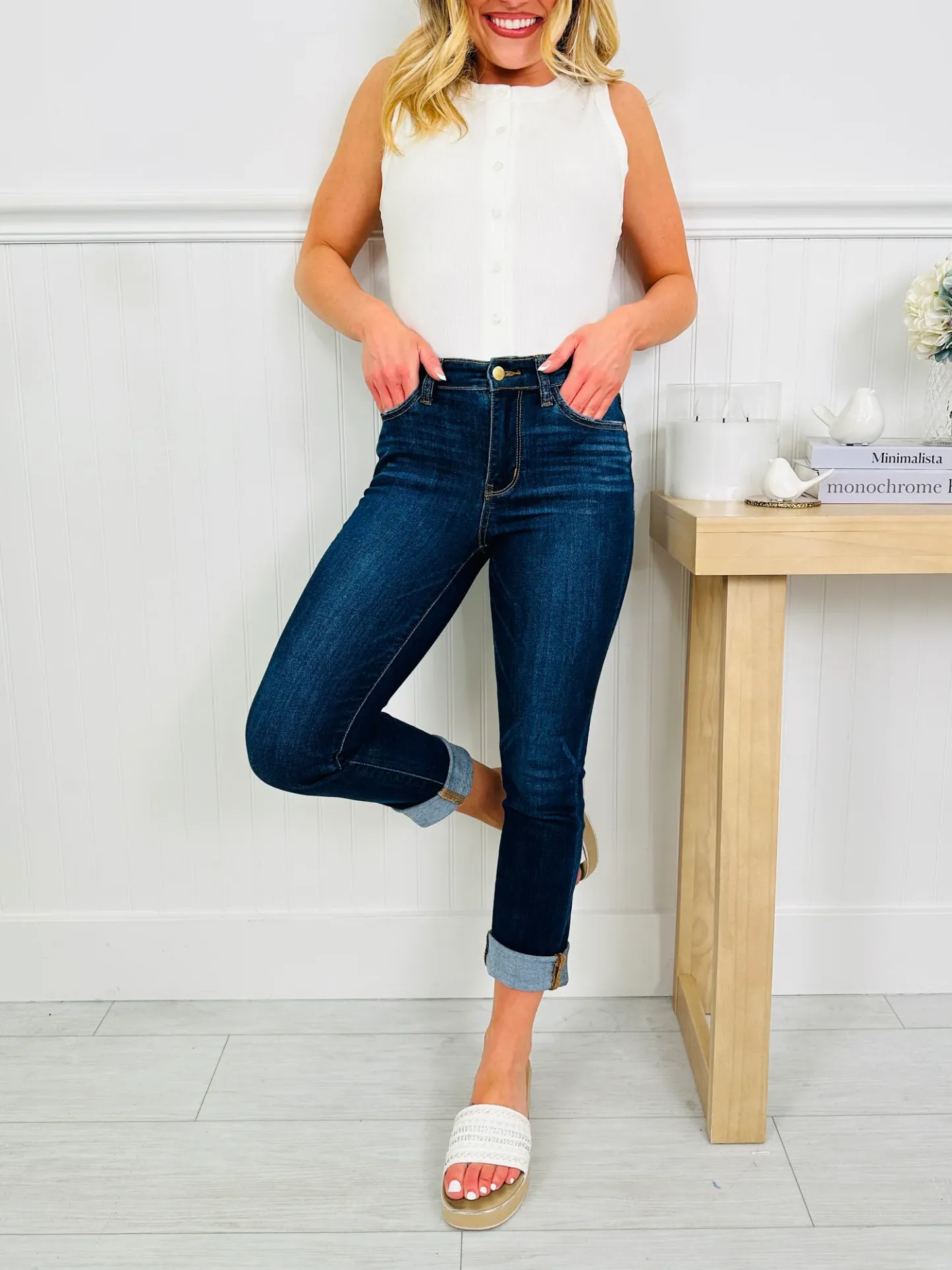 (Pack of 2) Judy Blue Here Comes The Sun Capris