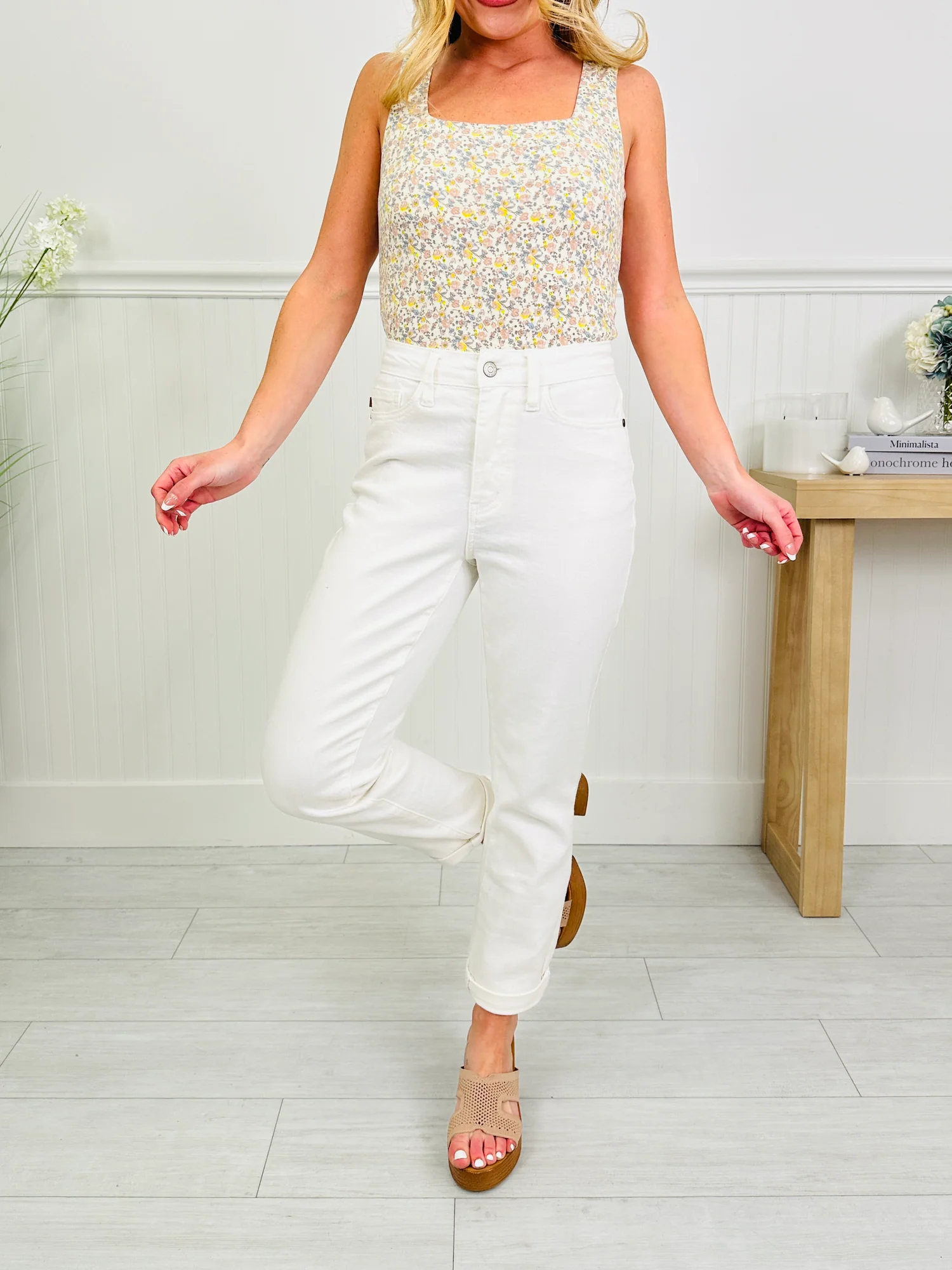 (Pack of 2) Judy Blue Perfect Match White Double Cuff Boyfriend Jeans in Reg/Curvy