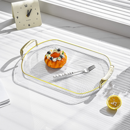 Light-colored Tableware Set