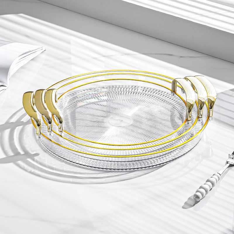 Light-colored Tableware Set