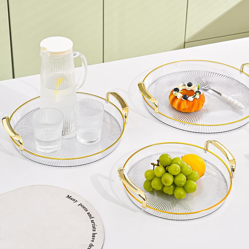 Light-colored Tableware Set