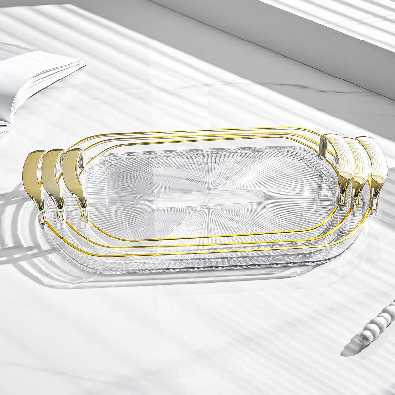 Light-colored Tableware Set