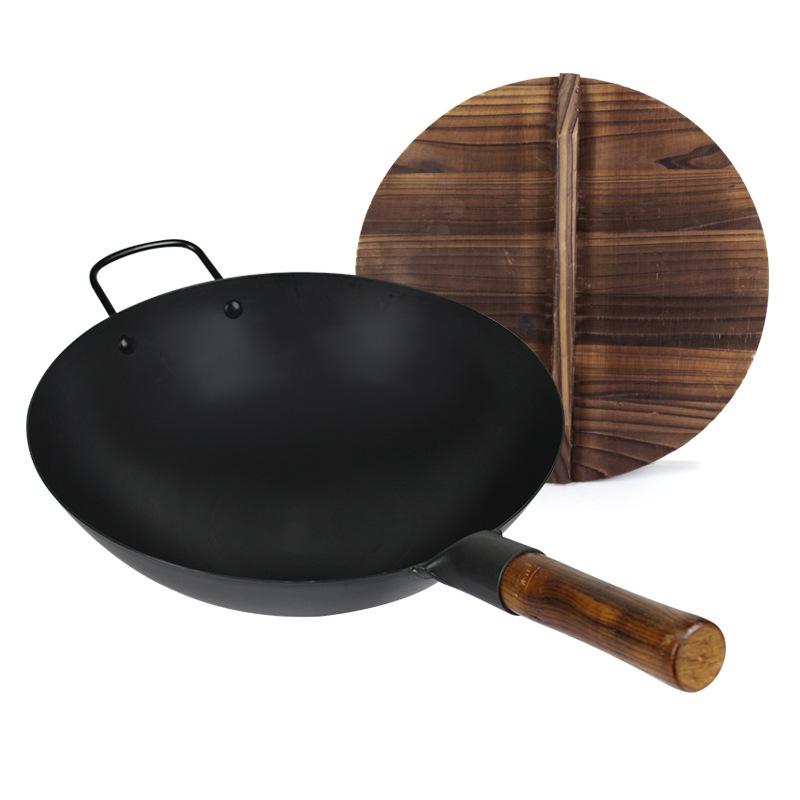 老式手工鍛造鐵鍋