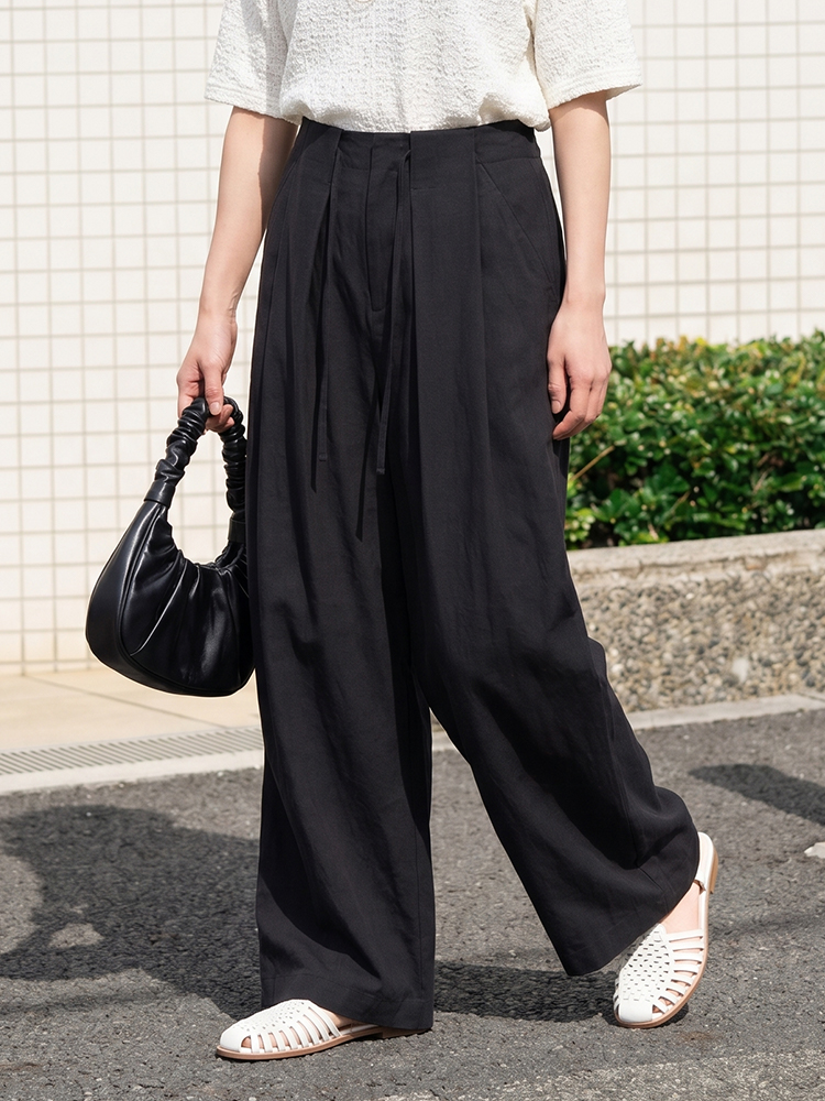 1358938【カーゴパンツ】ゆったりドローストリング・ウォッシュ加工、バルーンシルエット。体型をカバーし、ウエストベルト調節でさまざまな体型・身長に対応。